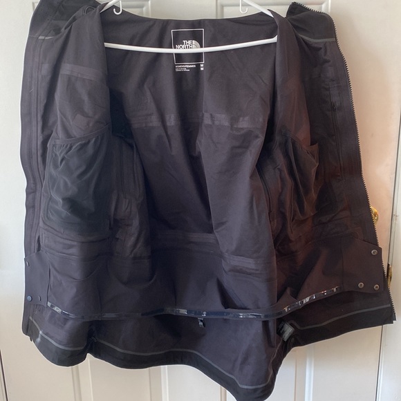 The North Face Womens Beatty Jacket - Picture 3 of 4